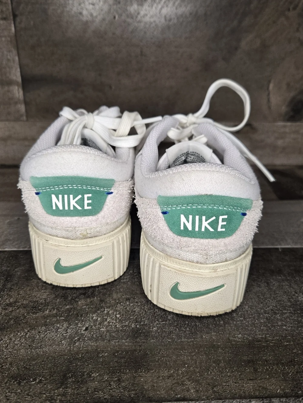 Nike Court Legacy Lift Womens sneakers